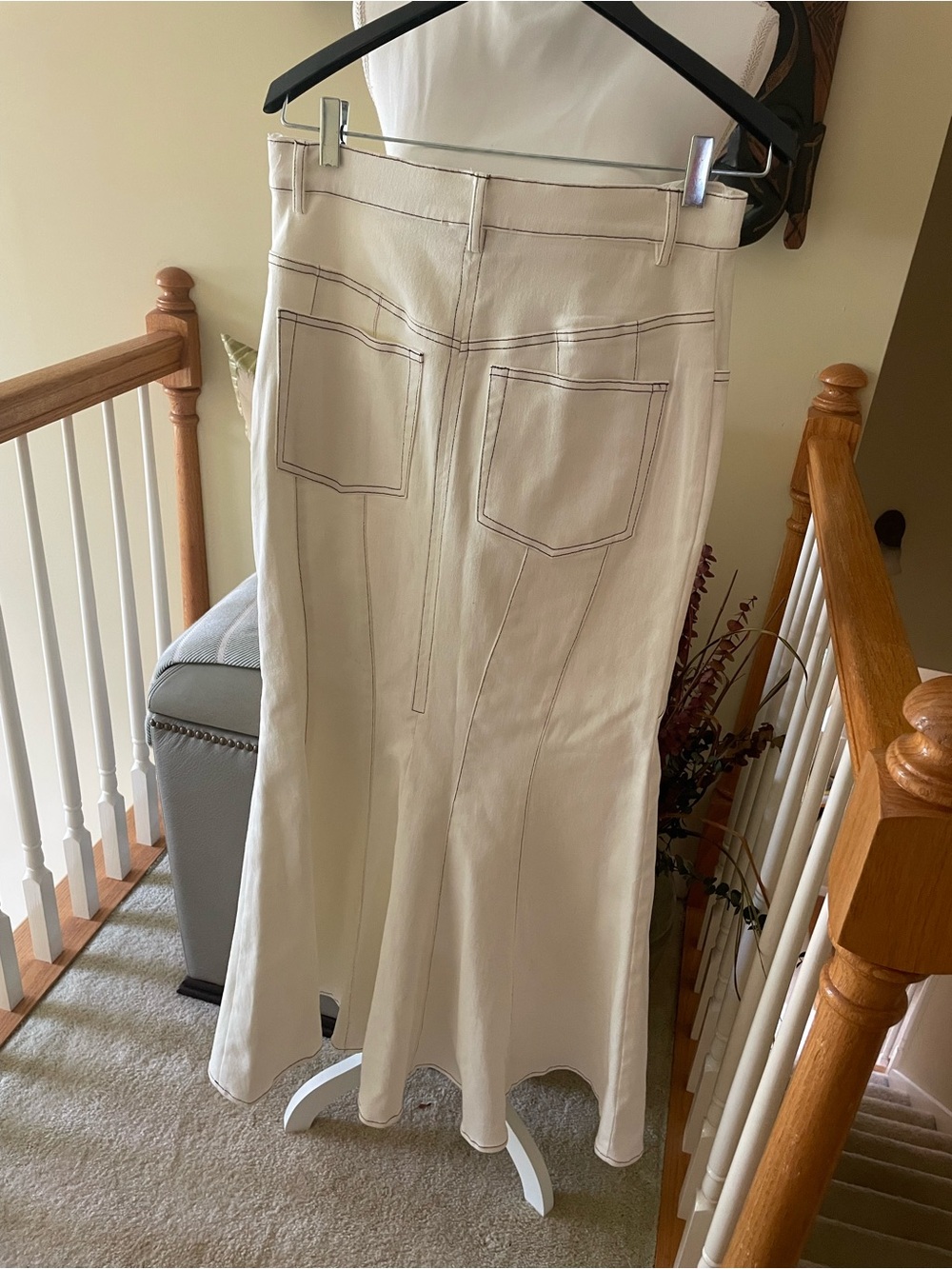 EUC-Canvas Cream Flared Maxi Skirt Set with Contrast Topstitching - Picture 4 of 12